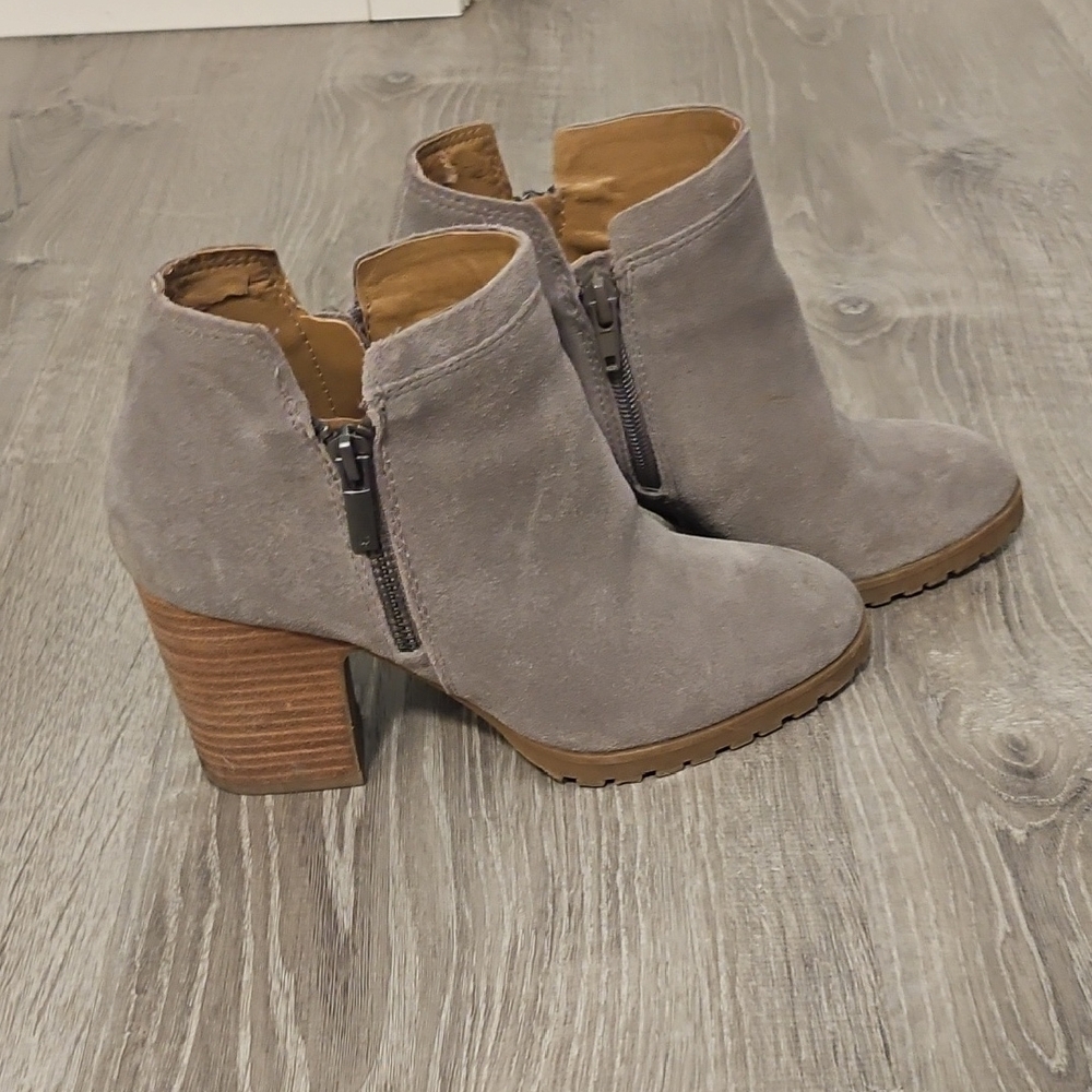 Lucky Brand Taupe Suede Ankle Booties with Stacked Heel